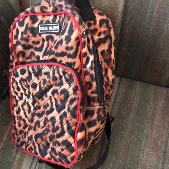 Cute Steve Madden bag - Picture 2 of 2